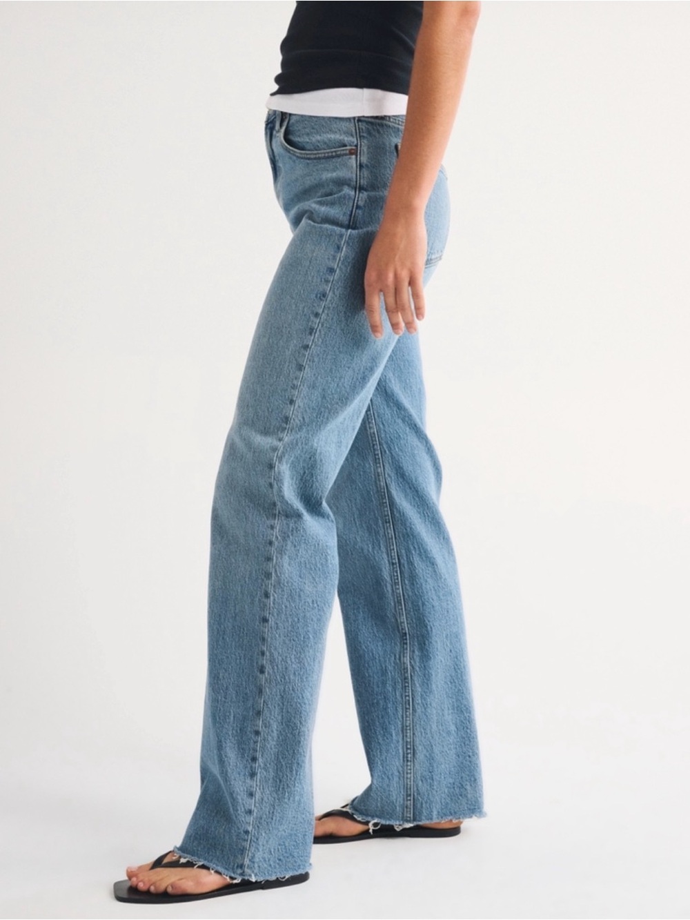 Abercrombie & Fitch 90s Relaxed High Rise Jeans 31/12 Long Tall - Picture 4 of 11